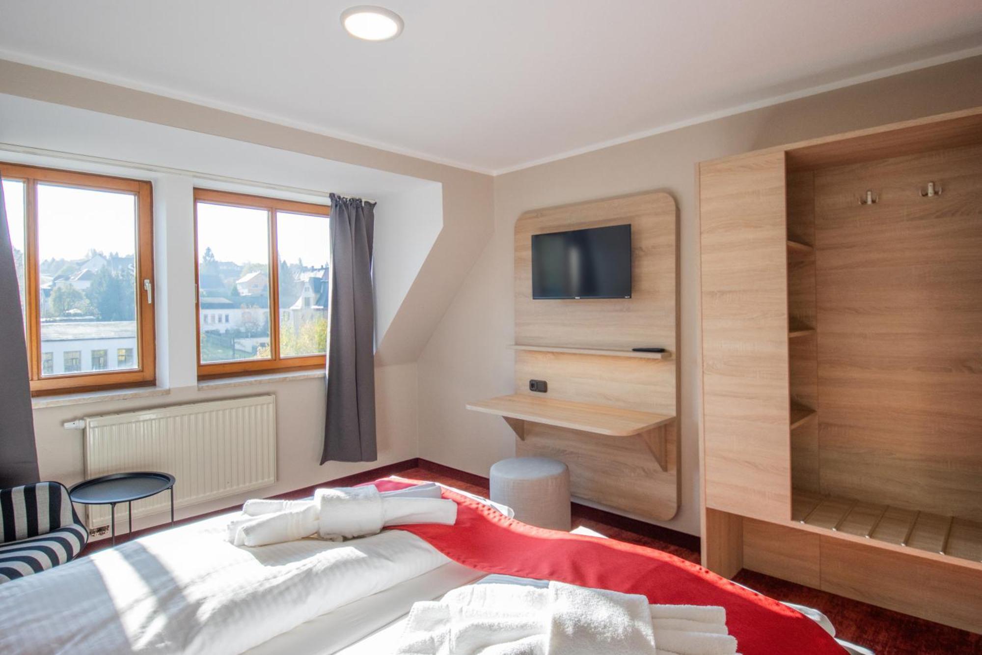 Hotel Lengenfelder Hof Lengenfeld  Luaran gambar